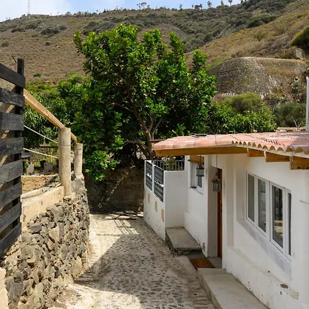 Peaceful Foreman House By Bandama & Nature Santa Brígida