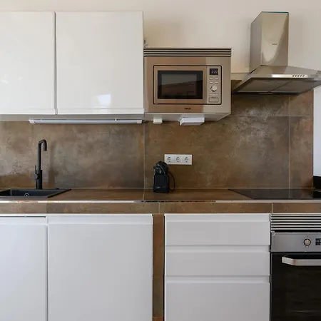 Peaceful Foreman House By Bandama & Nature